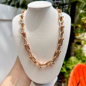 Tiffany Elegant Gold Chain Necklace